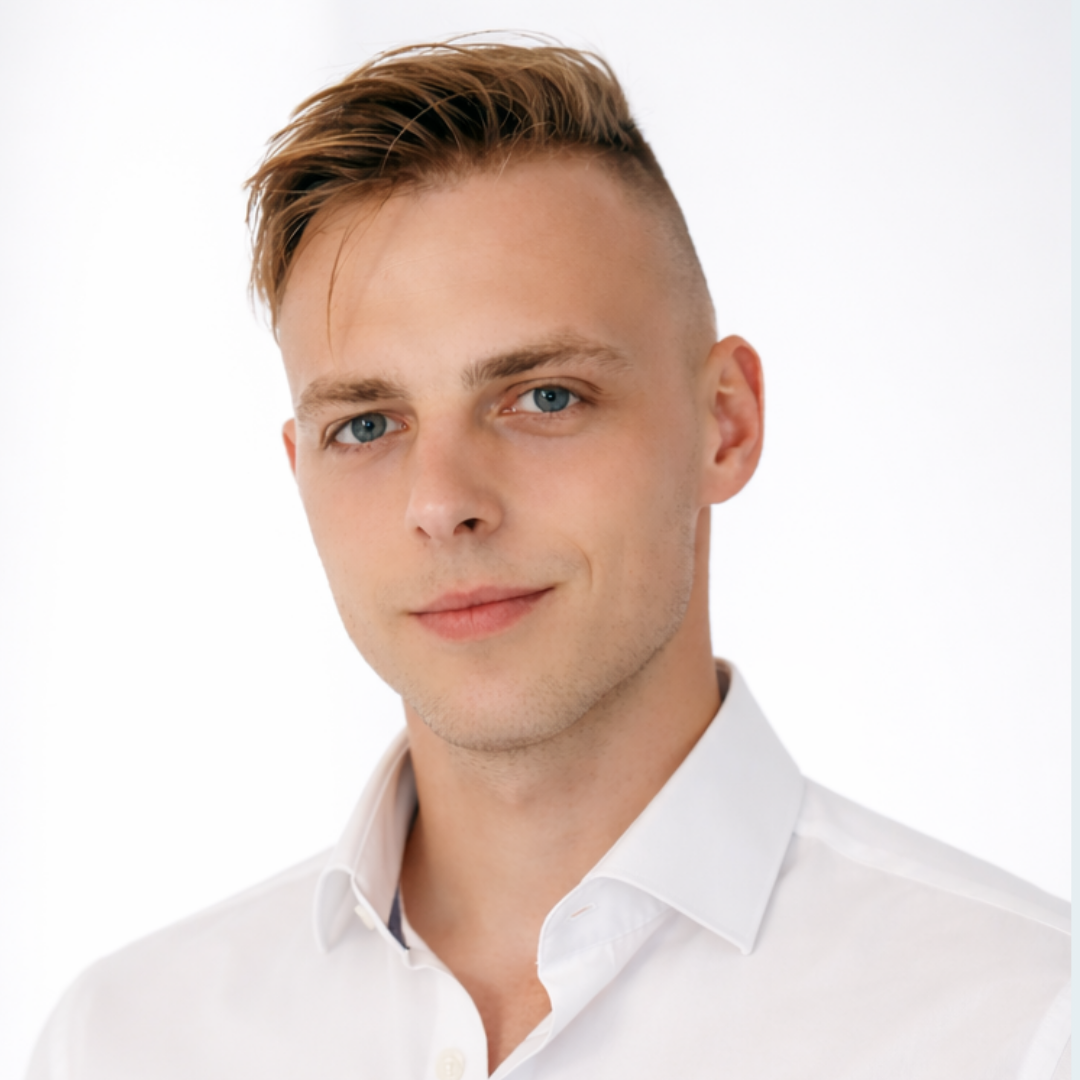 Artur Łyczkowski, grundare av Rmedic